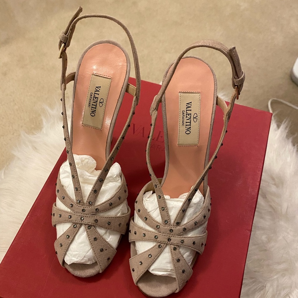Valentino Garvani Sandals